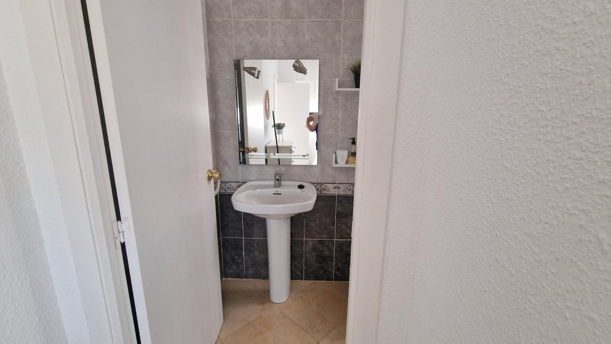 شقة Apartamento De 1 Habitacion Frente Al Mar Y Con Piscina بينيكاسّين المظهر الخارجي الصورة